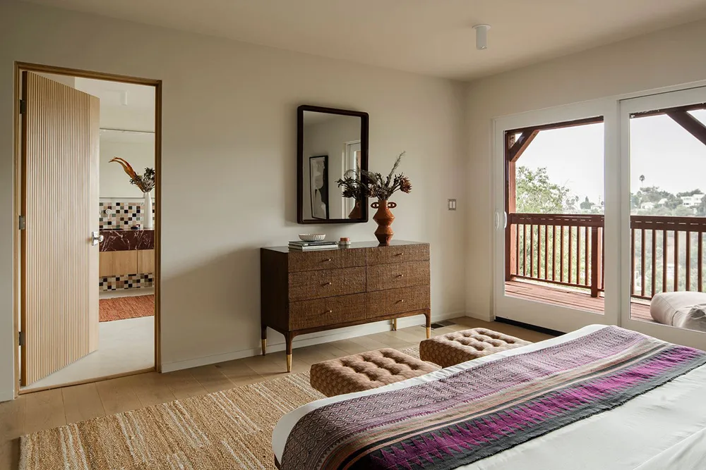 Cozy Modern Design of an Unusual House in California - Gallery image 20