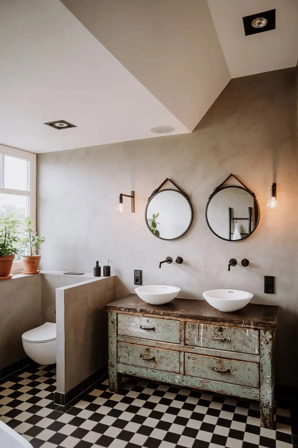 Dunkle Böden und traditionelle Charme: Neuer Landhaus-Stil in den Niederlanden - Gallery image 18