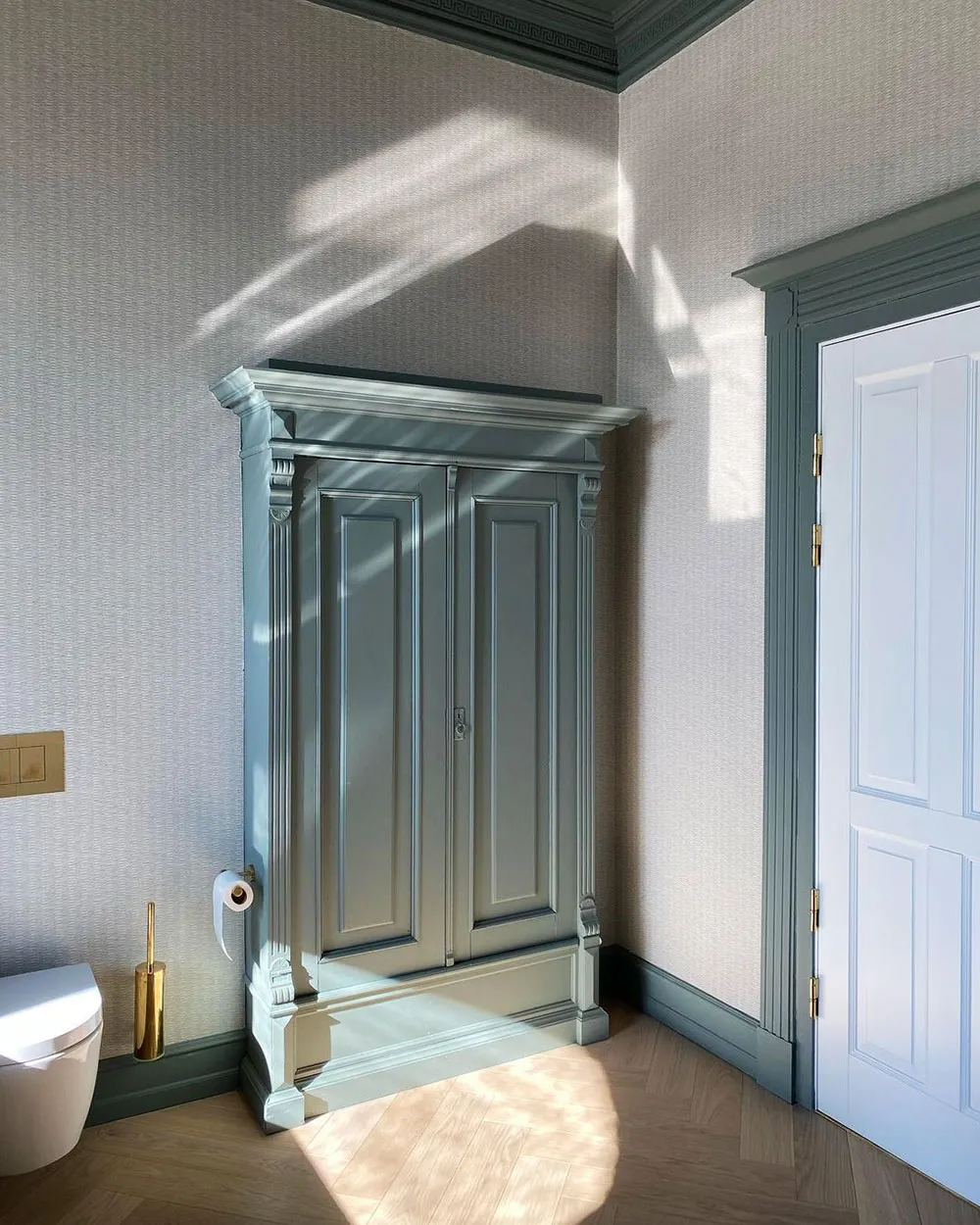 Красиві інтер'єри розкішної історичної вілли в Данії - Gallery image 17