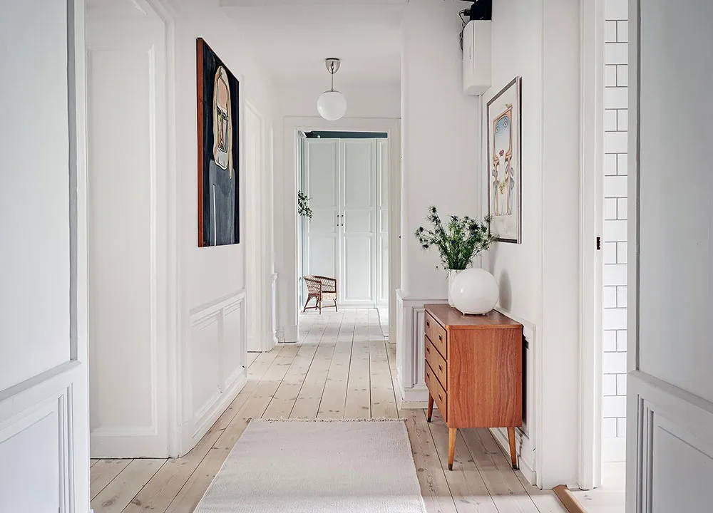 Jasna kwatera w Gotenborgu z odświeżającymi akcentami w paletie kolorów - Gallery image 30