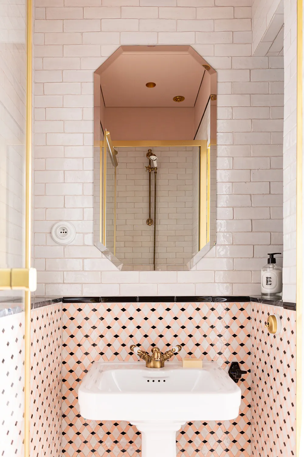 Casa colorida en París con motivos orientales - Gallery image 15