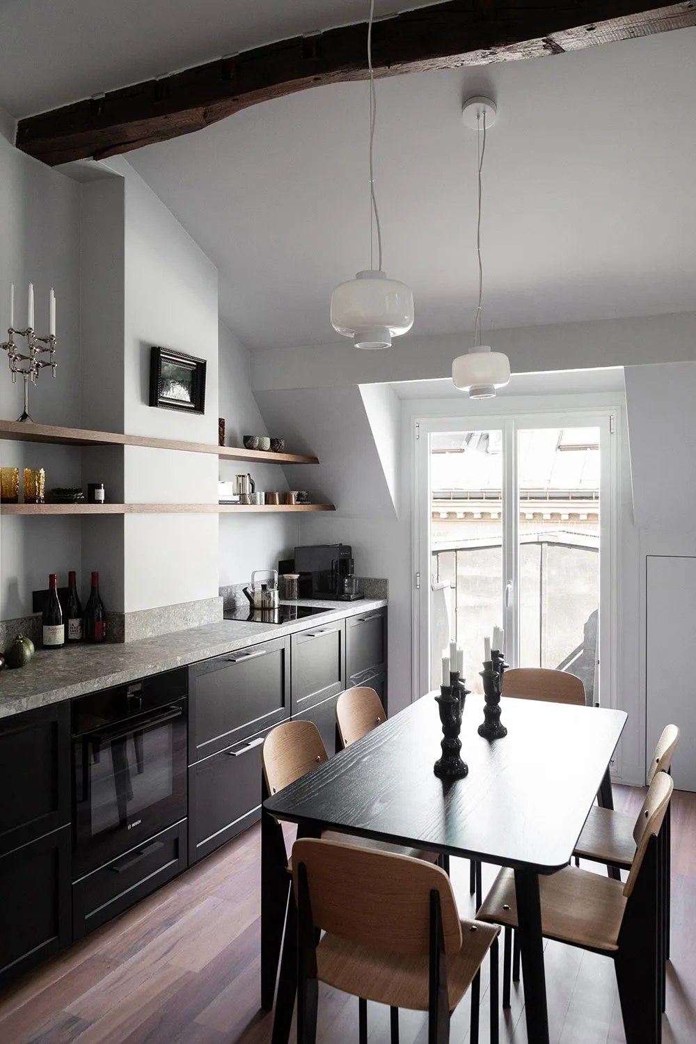 Increíble apartamento blanco y negro en ático en París (45 m²) - Gallery image 10