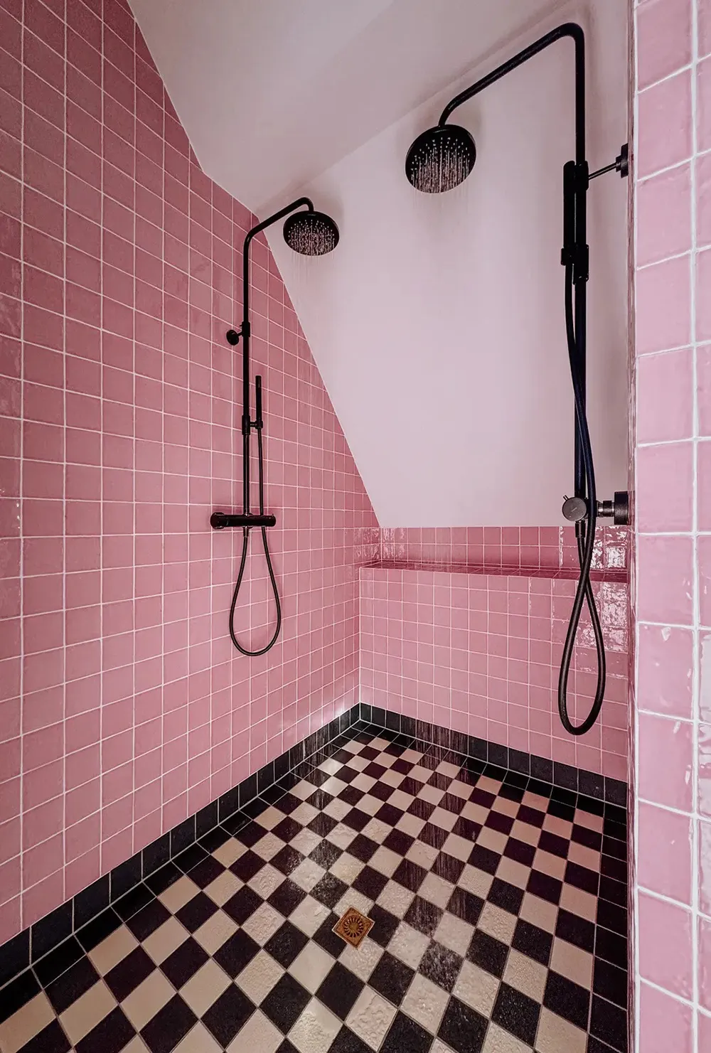 Dunkle Böden und traditionelle Charme: Neuer Landhaus-Stil in den Niederlanden - Gallery image 19