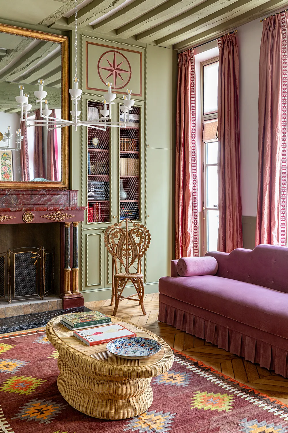 Casa colorida en París con motivos orientales - Gallery image 2