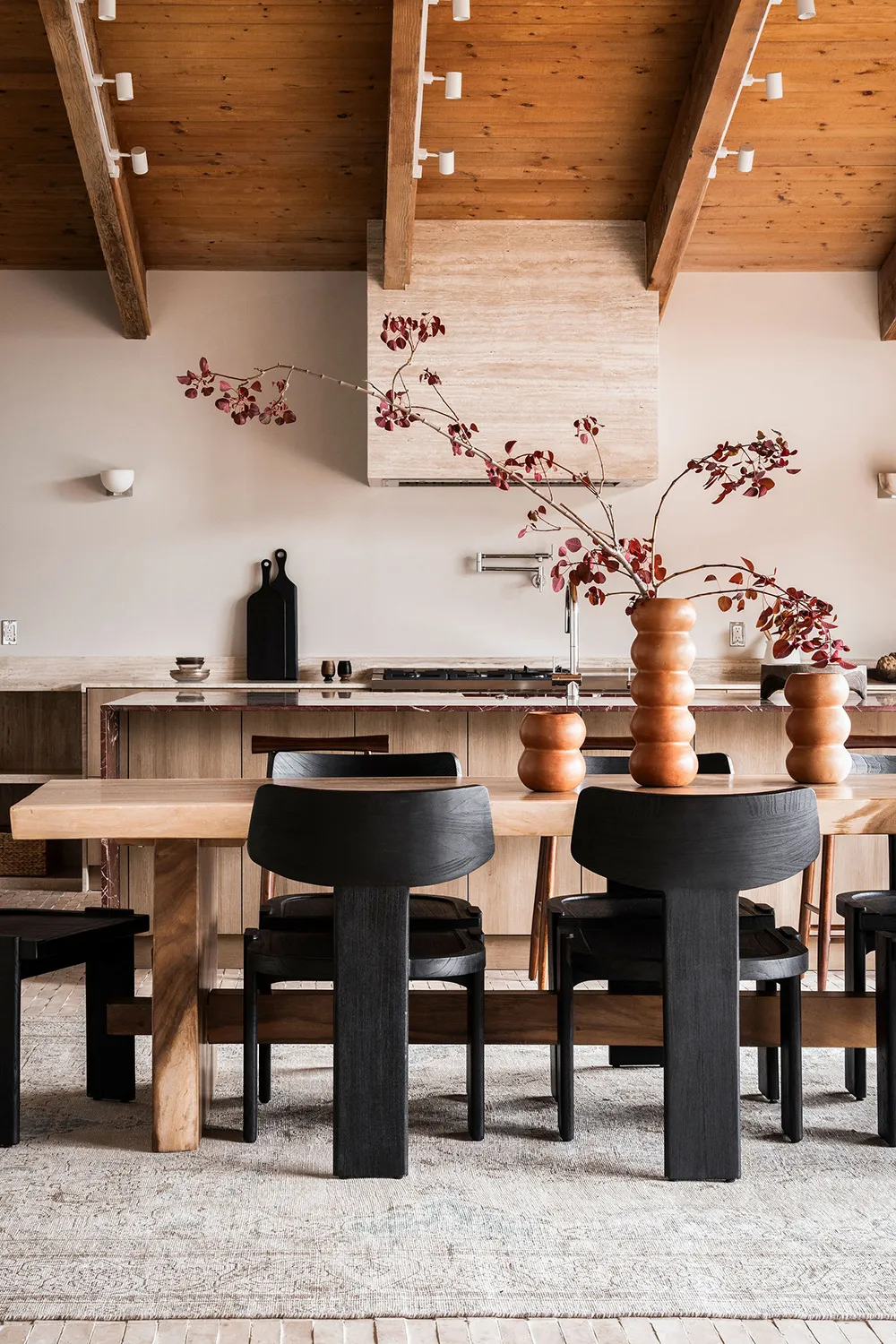 Cozy Modern Design of an Unusual House in California - Gallery image 11