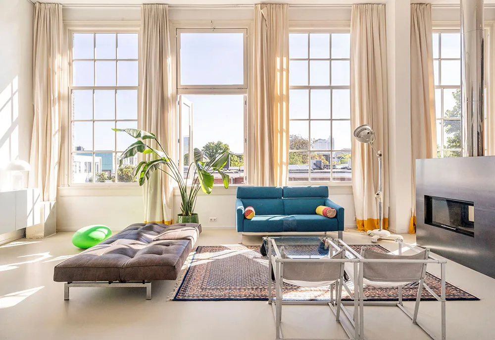 Bright Loft in Old School Building in Rotterdam - Gallery image 2