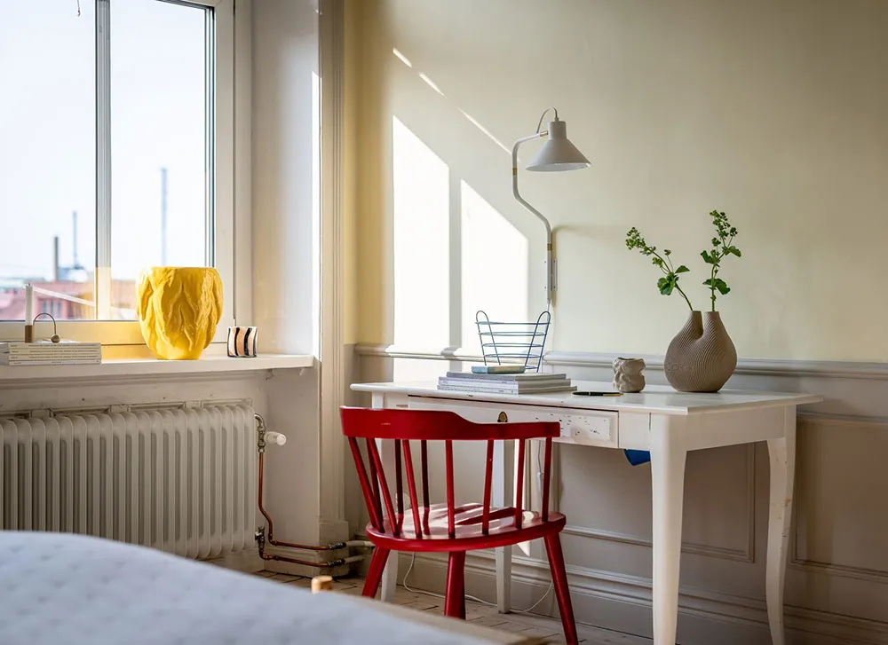 Appartement cosy dans des tons sableux à Stockholm - Gallery image 3