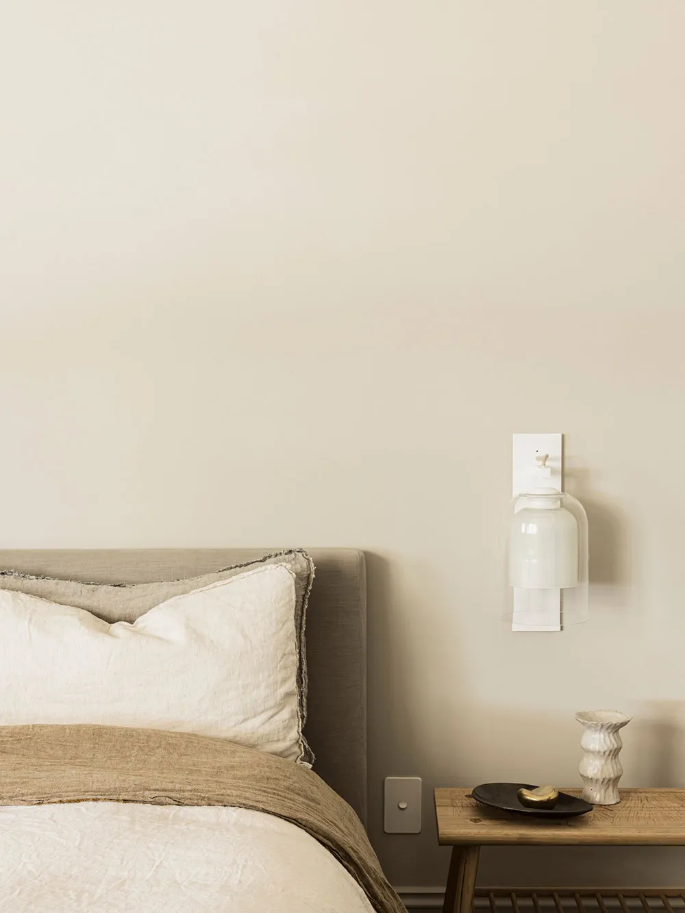 オーストラリアにおけるスタイリッシュなインテリアデザインの背景として、興味深い天井や古典的なディテール - Gallery image 11