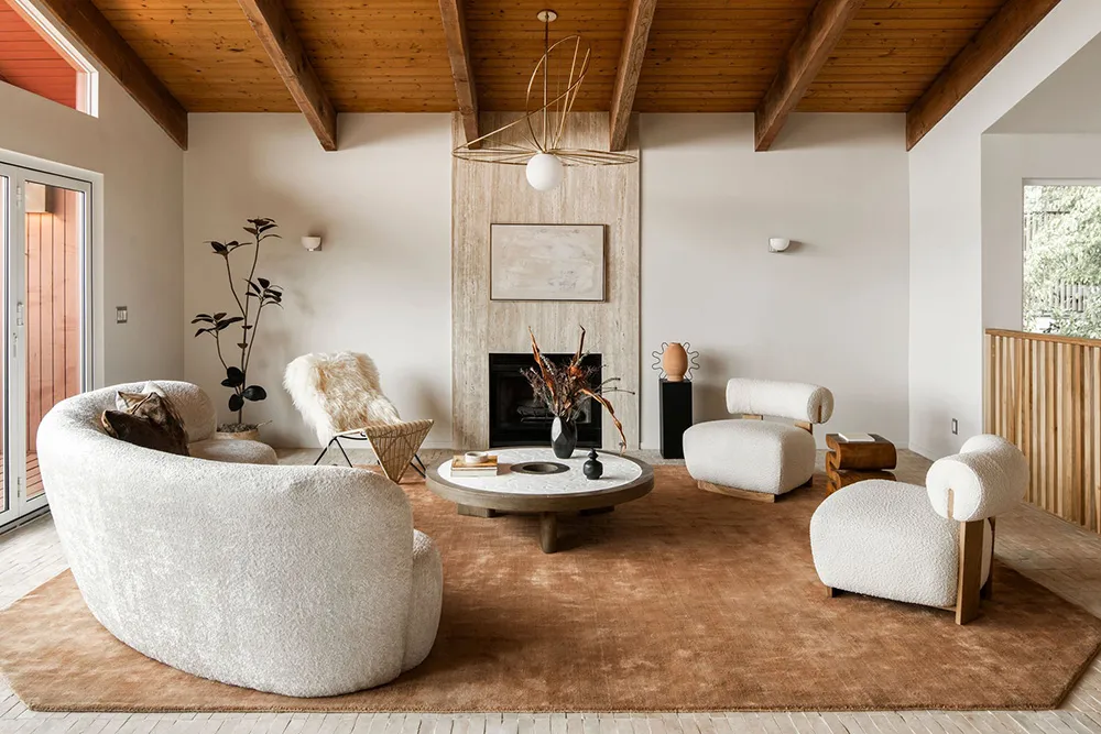 Cozy Modern Design of an Unusual House in California - Gallery image 9