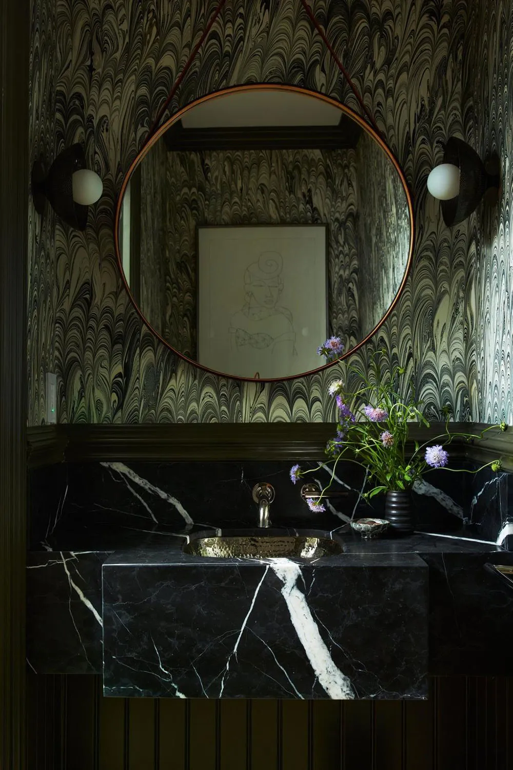 Стильний дизайн у прохолодних тонах для будинку в Коннектикуті - Gallery image 17