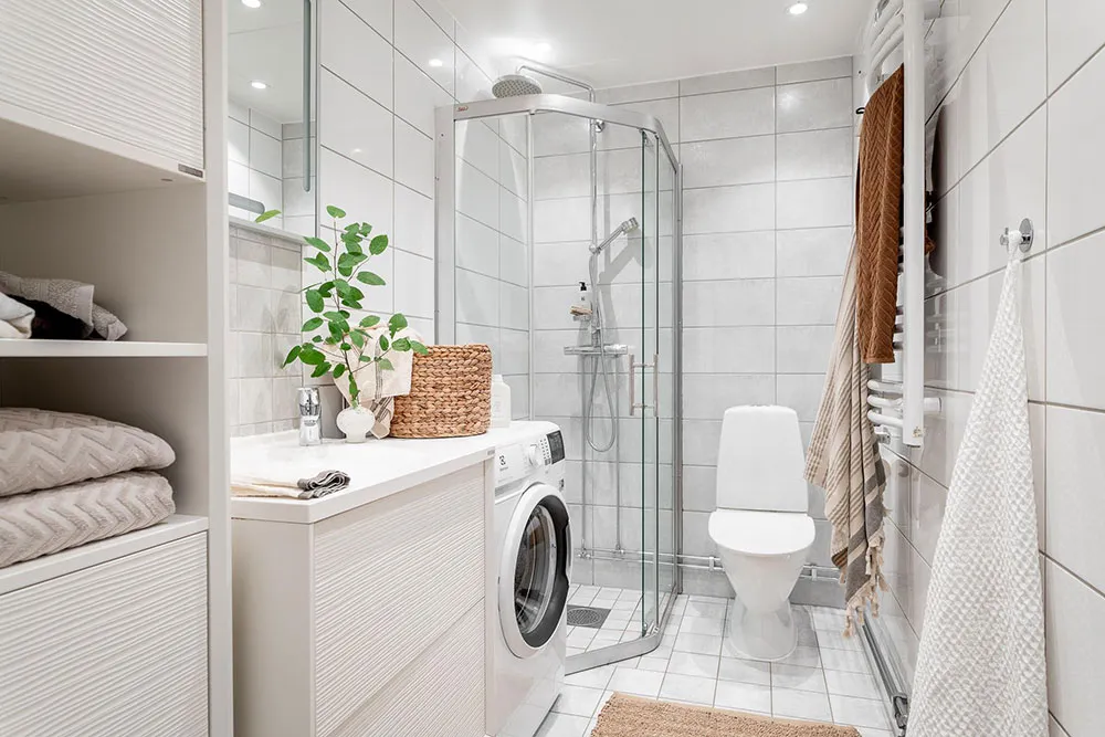 Szwedzki mieszkanie z ciekawym wnętrzem (100 m²) - Gallery image 24