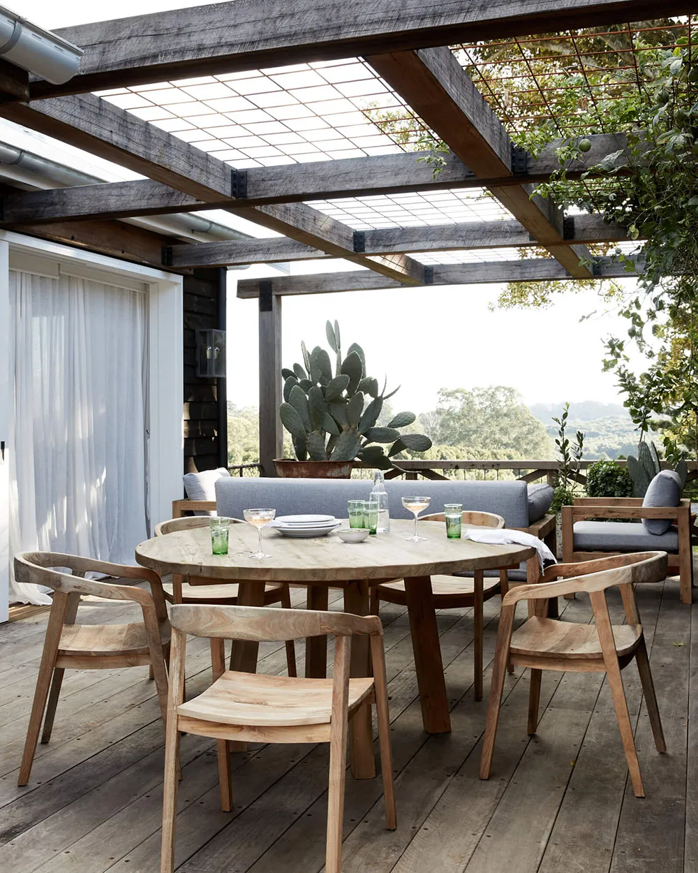 Милый амбар: маленький домик с белыми интерьерами для отдыха на выходных - Gallery image 17