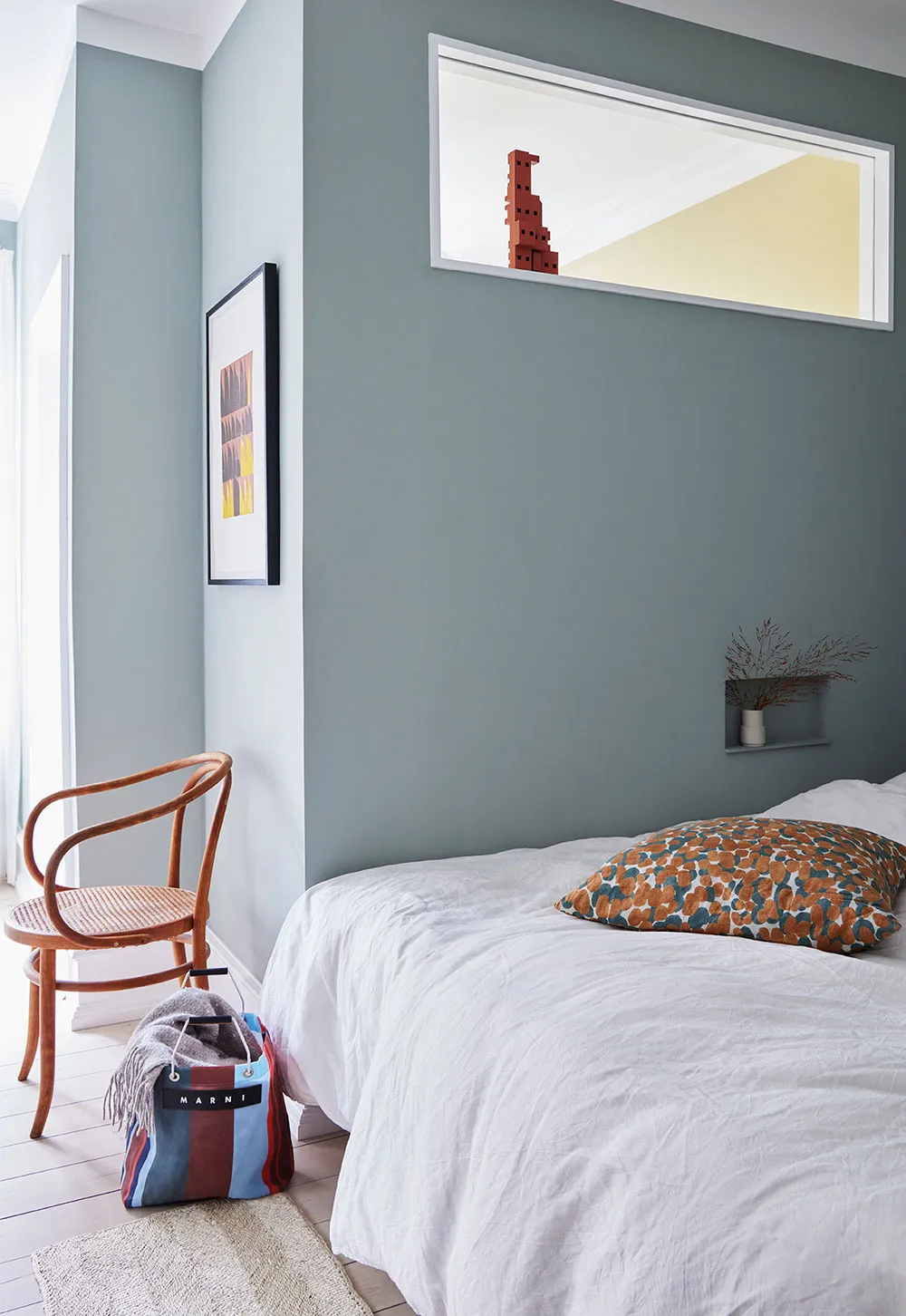 Beautiful Summer Tones in Interior Design of Copenhagen Designer's Apartment - Gallery image 17