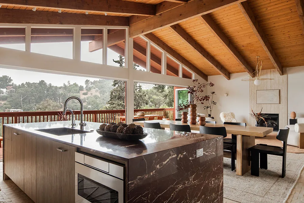 Cozy Modern Design of an Unusual House in California - Gallery image 7