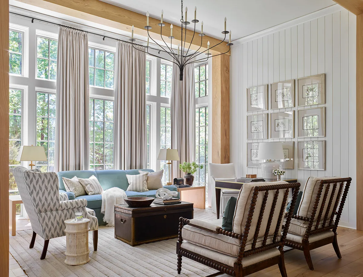 High Ceilings and Elegant Natural Design with Fresh Notes: House in the USA - 1