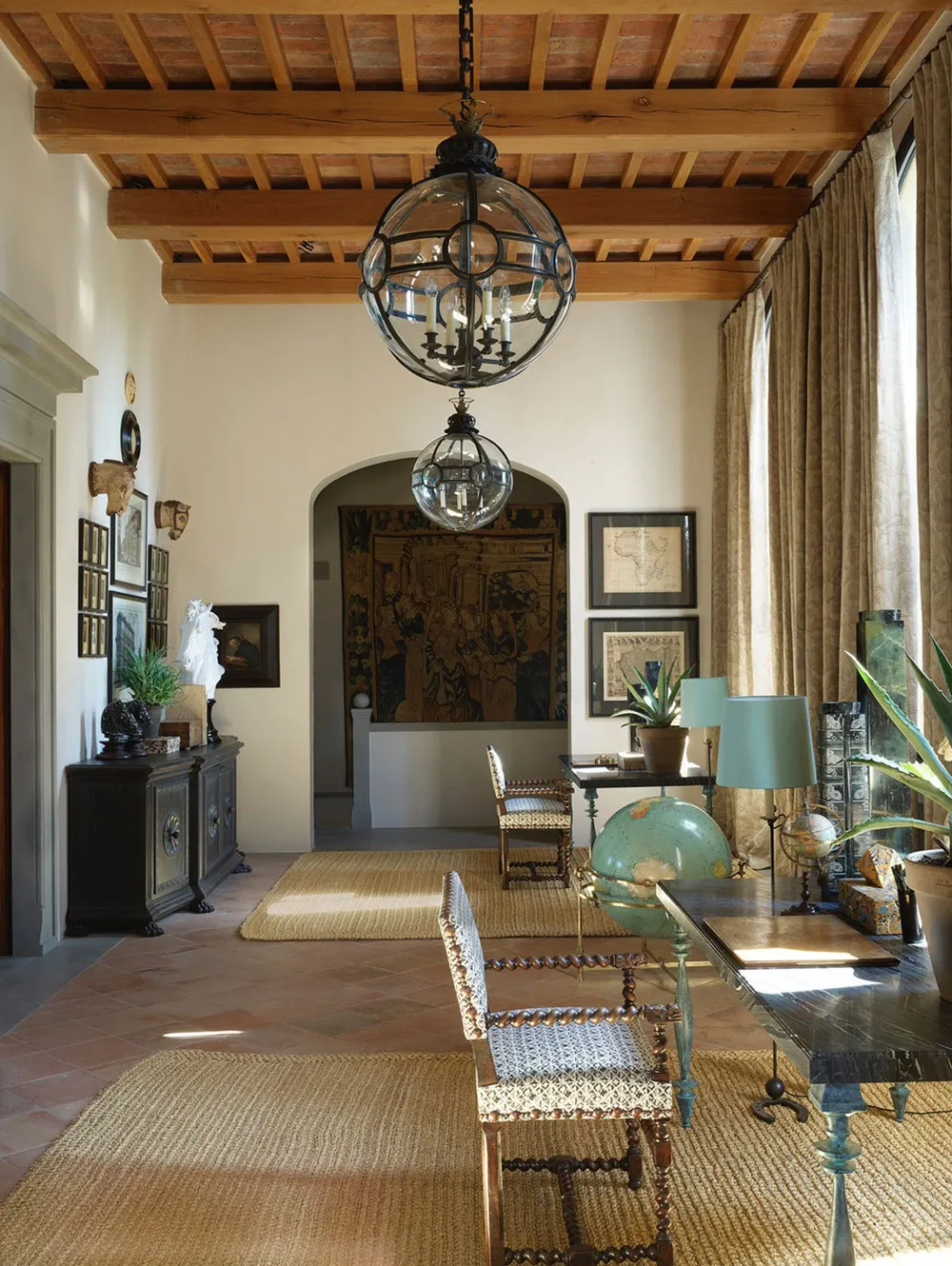 Великолепные интерьеры старинной каменной виллы в Тоскане - Gallery image 8