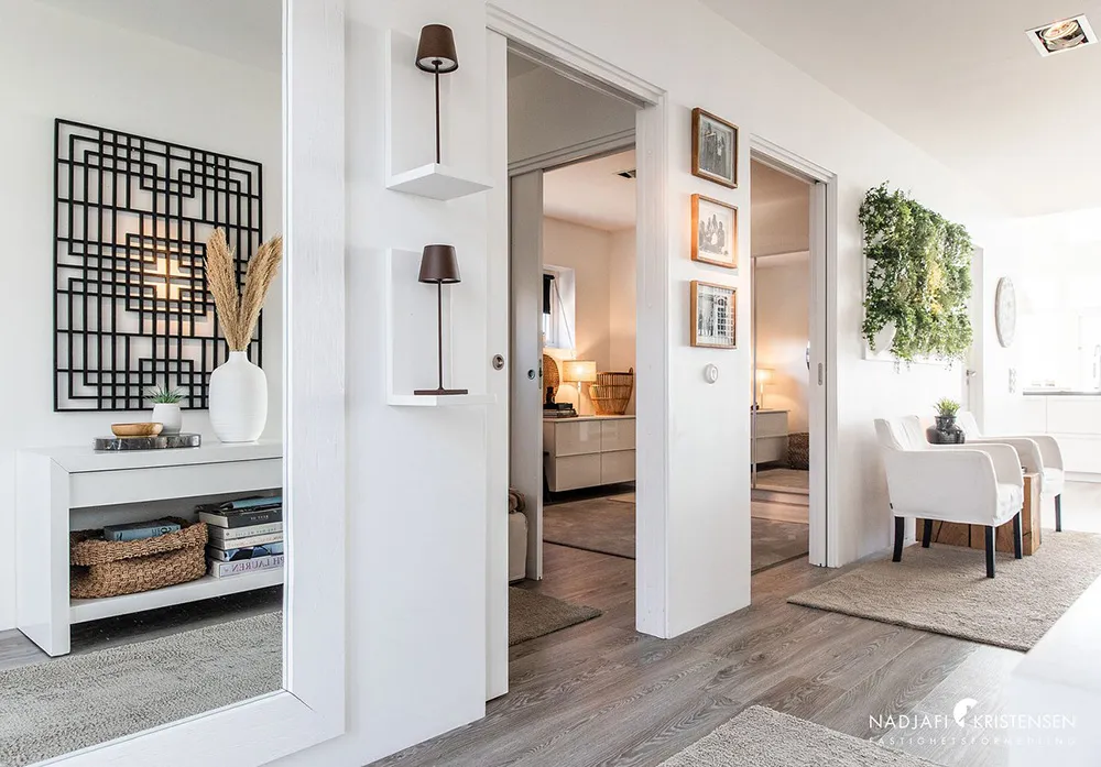 Casa escandinava moderna en la costa del mar - Gallery image 16