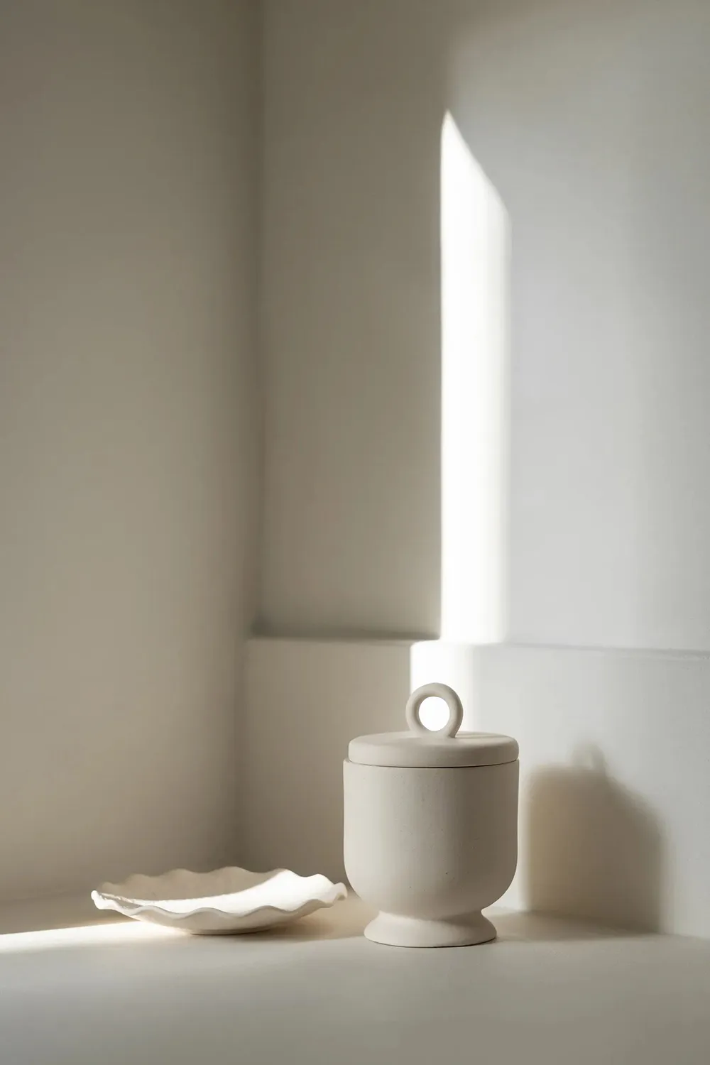 Lightness and Air: Designer's Villa in Dubai - Gallery image 17