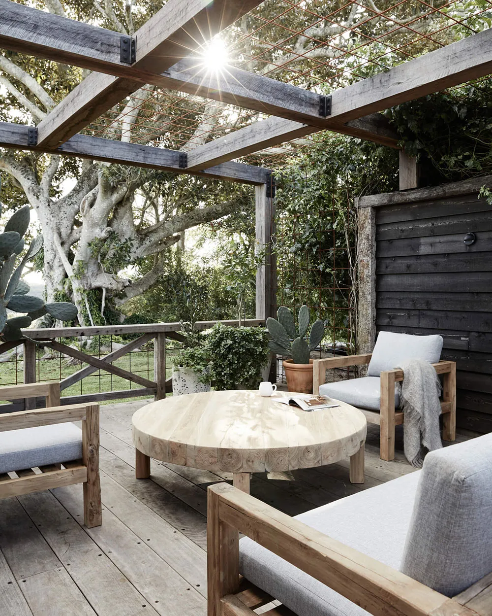 Милый амбар: маленький домик с белыми интерьерами для отдыха на выходных - Gallery image 18