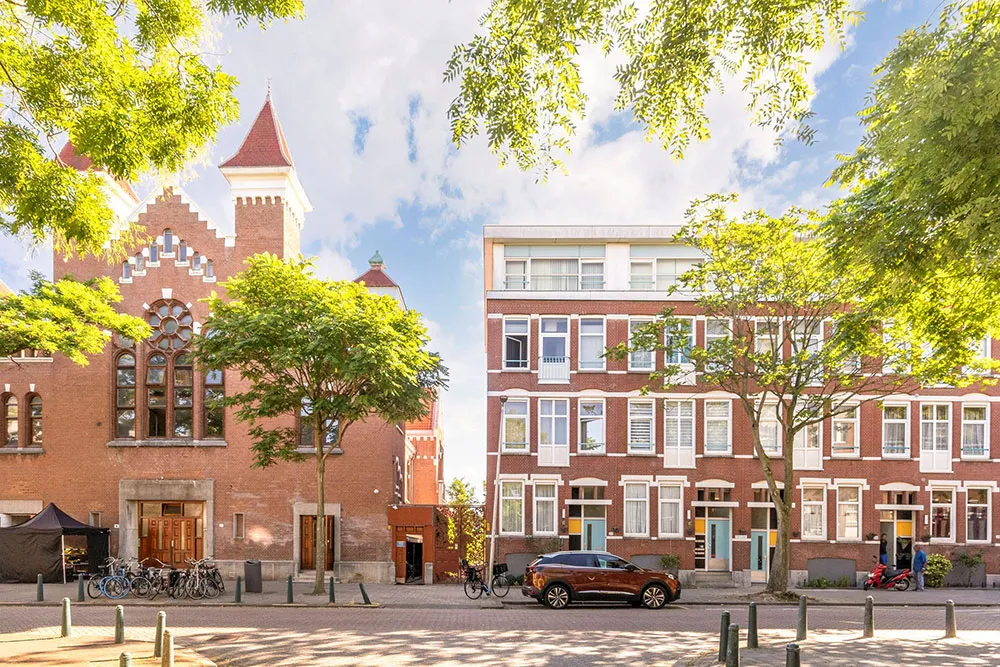 Bright Loft in Old School Building in Rotterdam - Gallery image 3