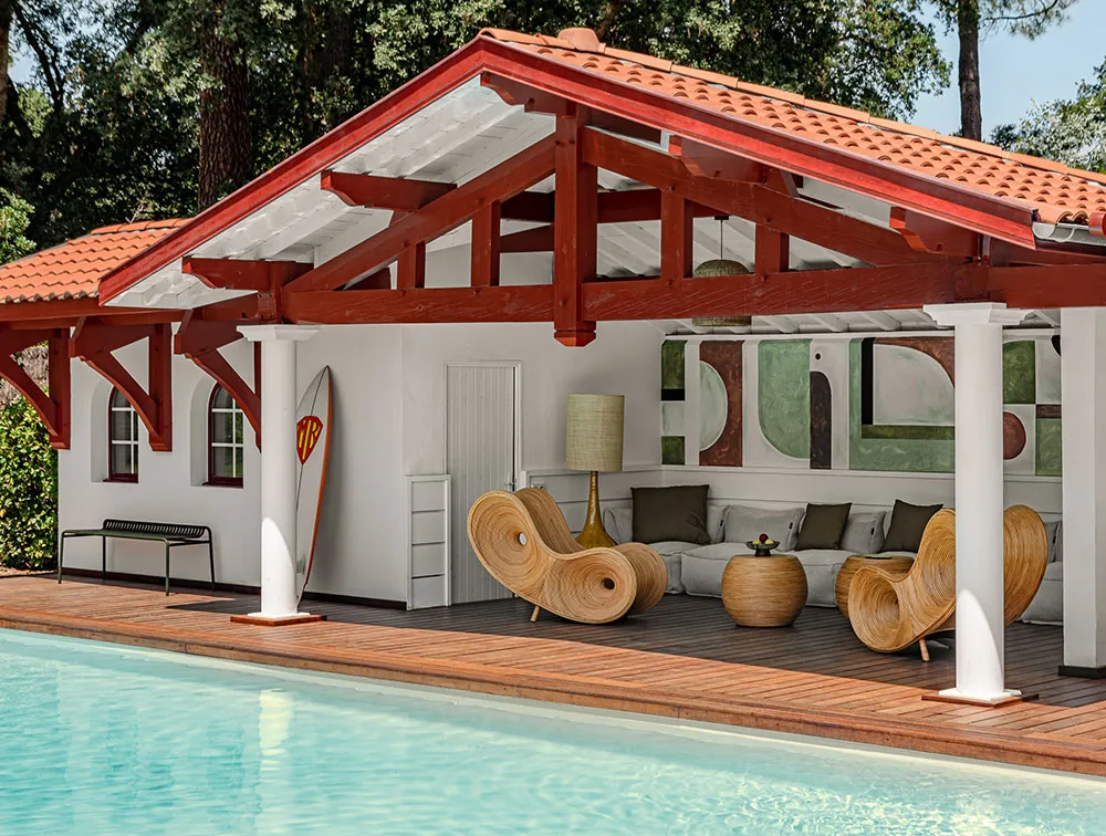 Гри з кольором і декором у красивому гостевому домі на Атлантичному узбережжі Франції - Gallery image 2