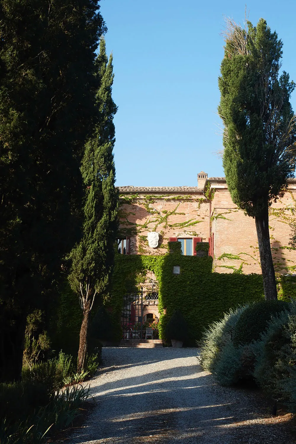 Великолепные интерьеры старинной каменной виллы в Тоскане - Gallery image 1