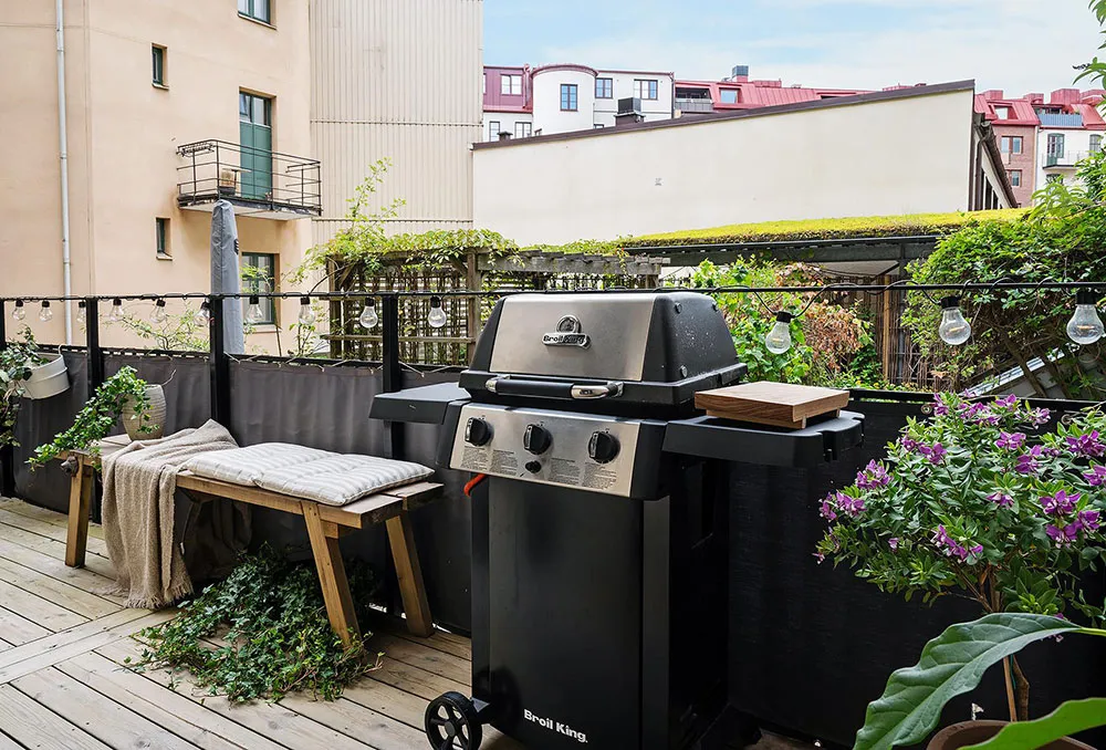 Jasna kwatera w Gotenborgu z odświeżającymi akcentami w paletie kolorów - Gallery image 23