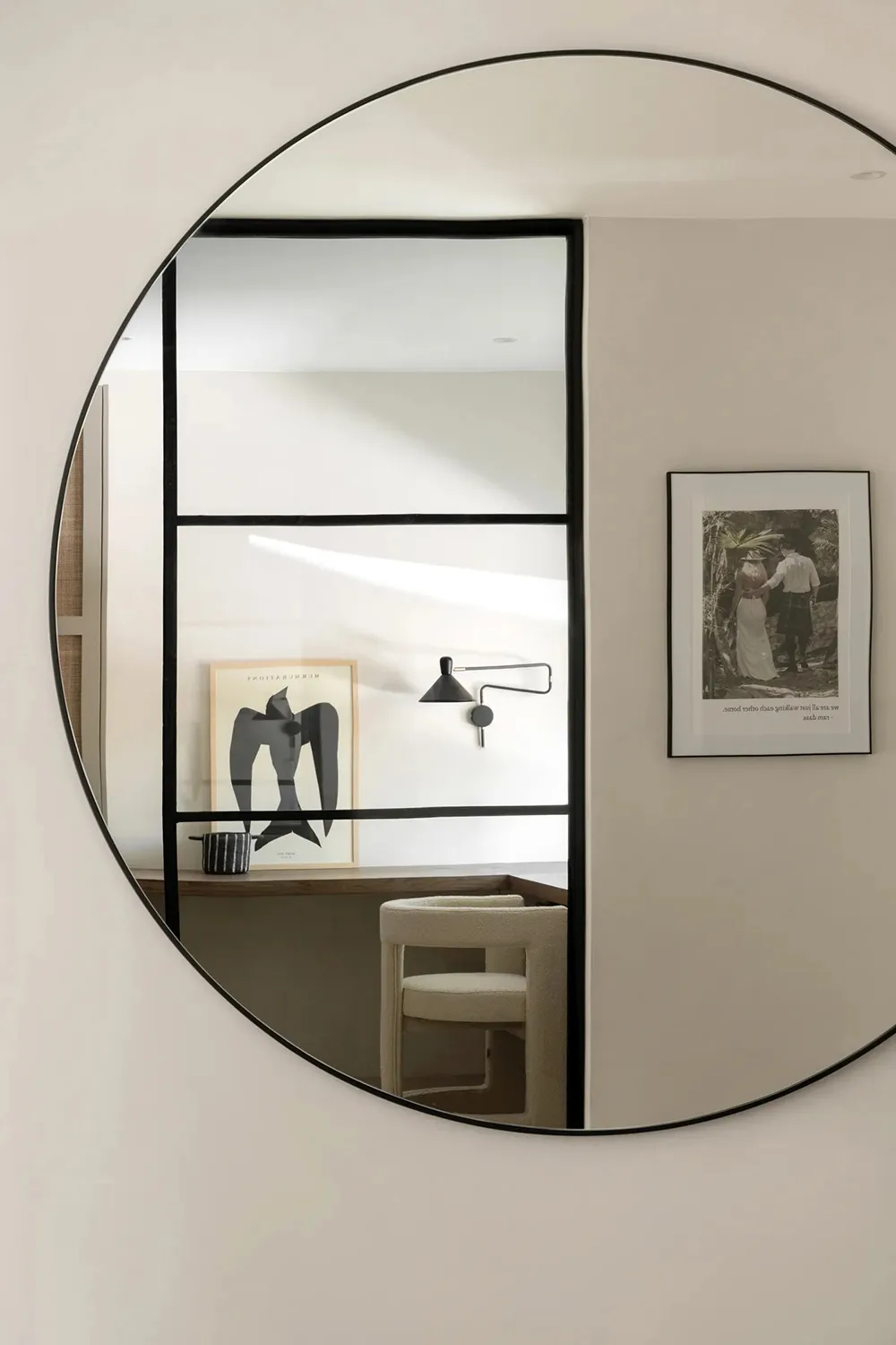 Lightness and Air: Designer's Villa in Dubai - Gallery image 16