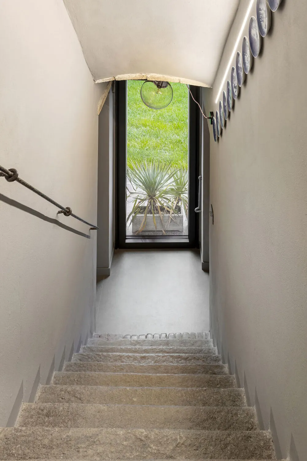 Historic Architecture, Bold Design and Nature: House in Italy - Gallery image 33