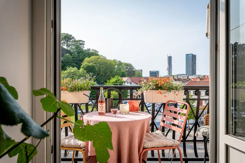 Appartement cosy dans des tons sableux à Stockholm - Gallery image 6