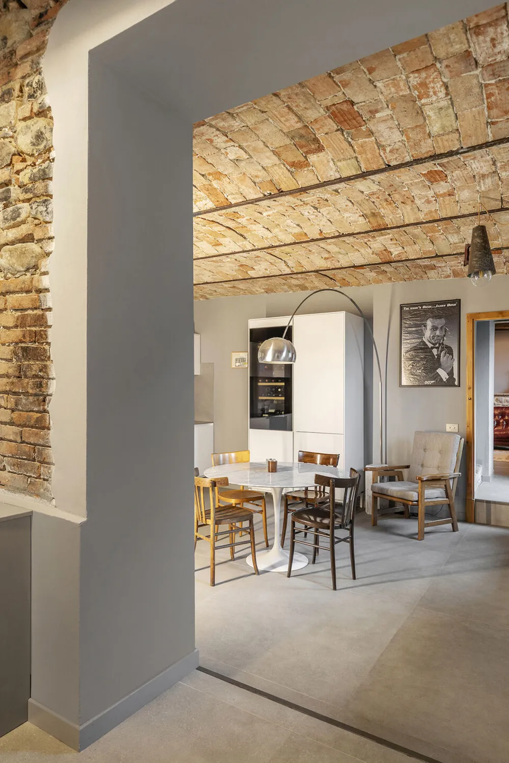 Historic Architecture, Bold Design and Nature: House in Italy - Gallery image 20