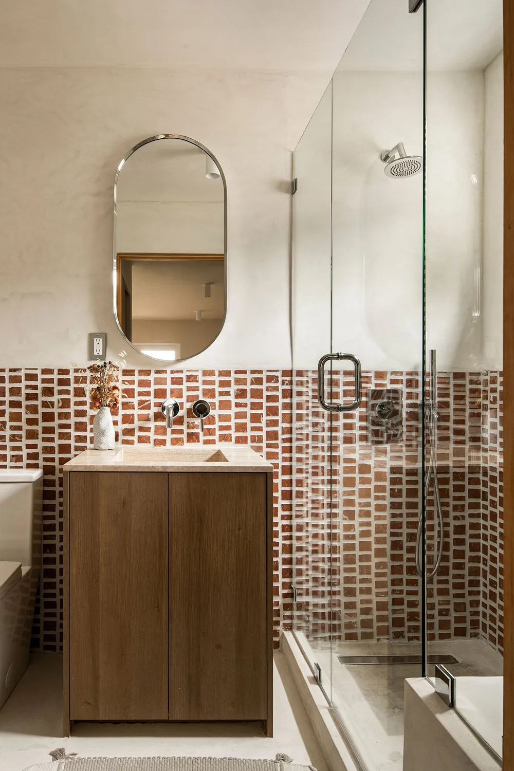 Cozy Modern Design of an Unusual House in California - Gallery image 27