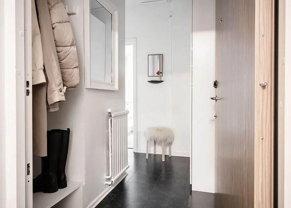 Budgetfreundlicher, aber angenehmer Interior einer kleinen Wohnung in Schweden (36 qm) - Gallery image 26