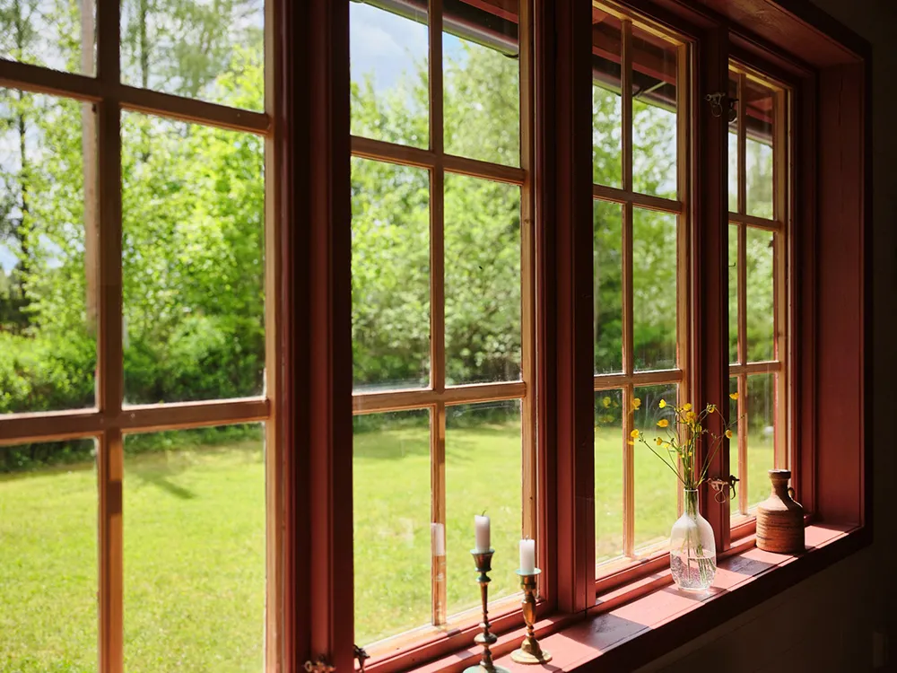 Светлые современные интерьеры старой шведской дачи - Gallery image 10