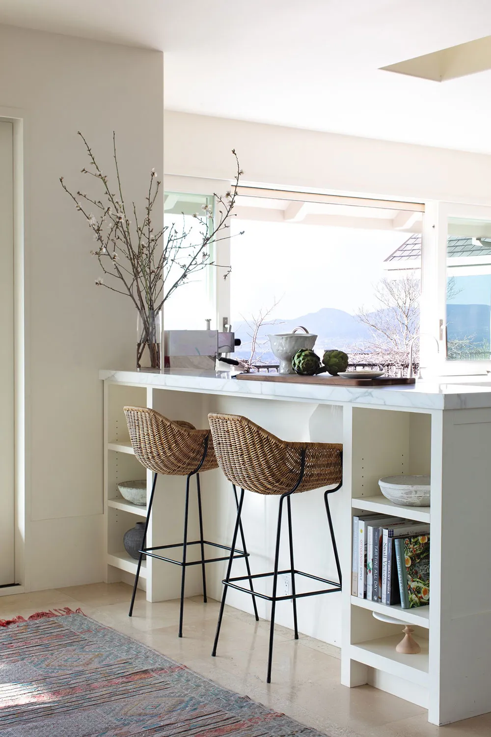 Невероятные виды на долину и спокойный натуральный дизайн: дом в Калифорнии - Gallery image 17