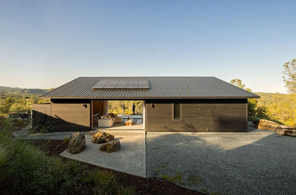 На вершине мира: дом рядом с национальным парком Йосемите - Gallery image 10