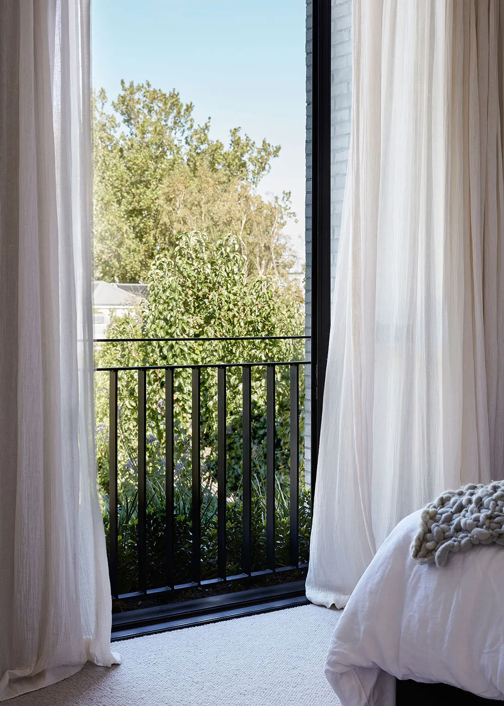 Alt Victorians Haus in Melbourne mit hellem modernem Anbau - Gallery image 10