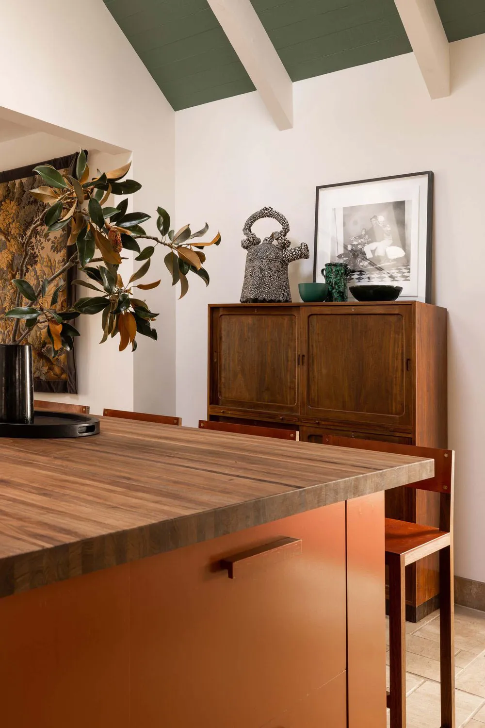 Diseño ecléctico y dormitorio en negro: casa inusual en San Francisco - Gallery image 6