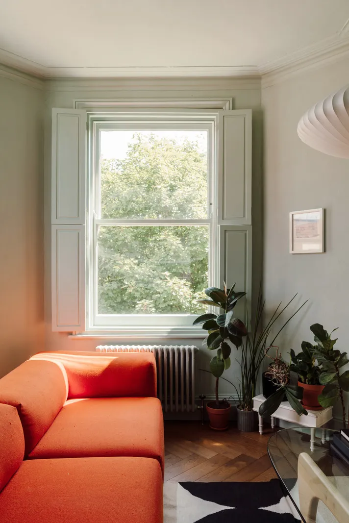 Mint Walls, Yellow Kitchen and Orange Sofa: Modern Interior in a London Townhouse - Gallery image 4