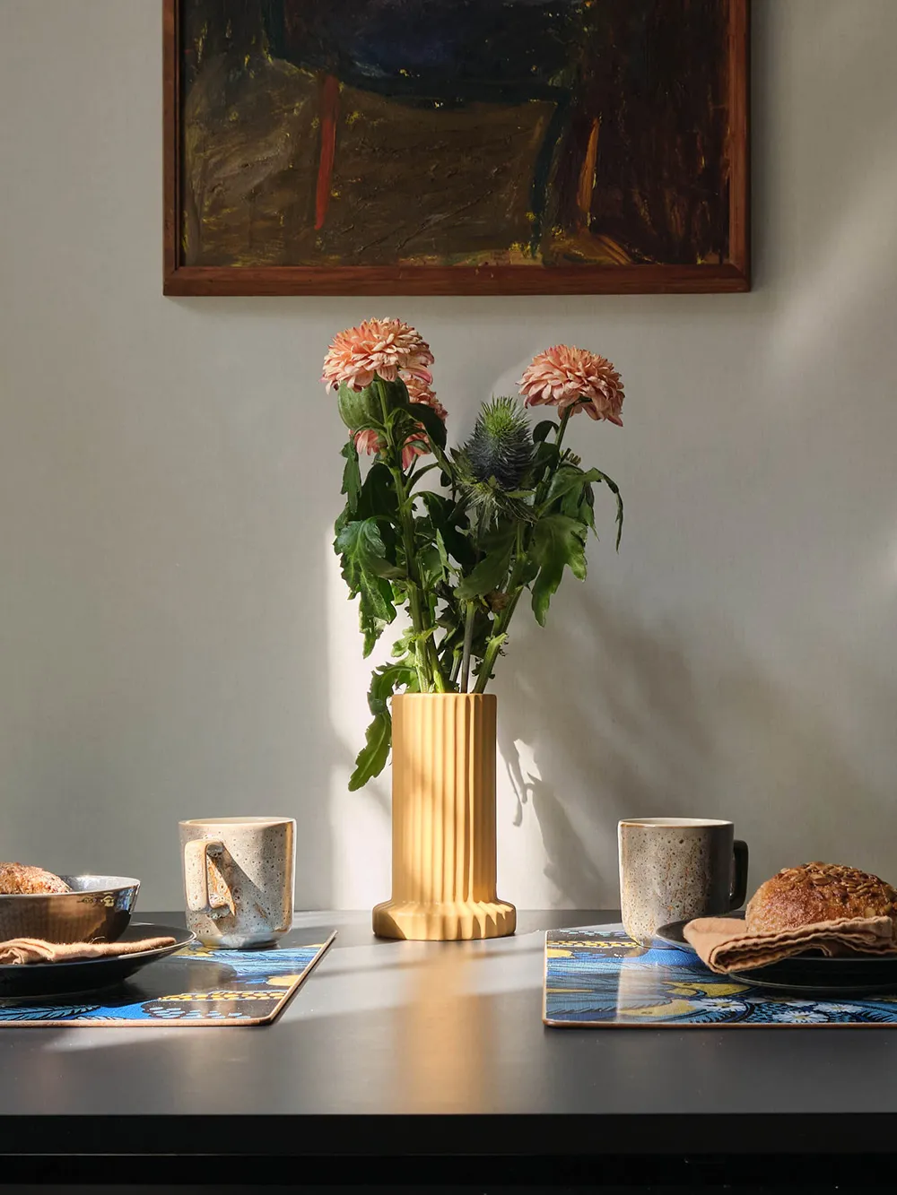 Interior escandinavo luminoso con acentos frescos (78 m²) - Gallery image 6