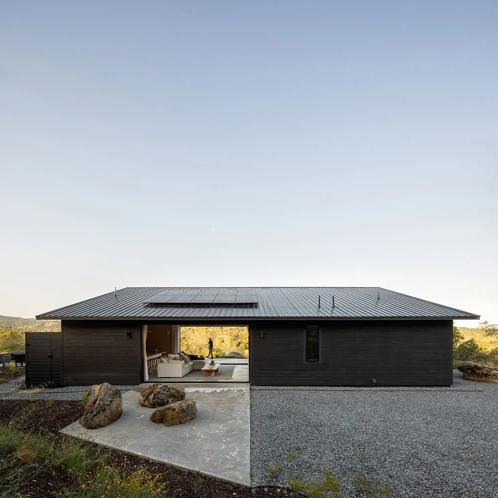 На вершине мира: дом рядом с национальным парком Йосемите - Gallery image 17