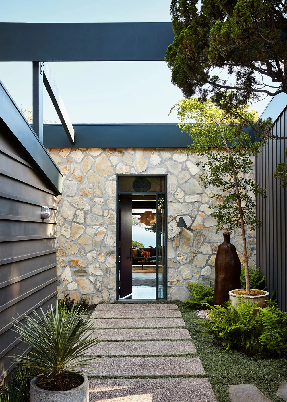 कैलिफोर्निया में मध्य-शताब्दी शैली में घरों का पुनर्निर्माण - Gallery image 2