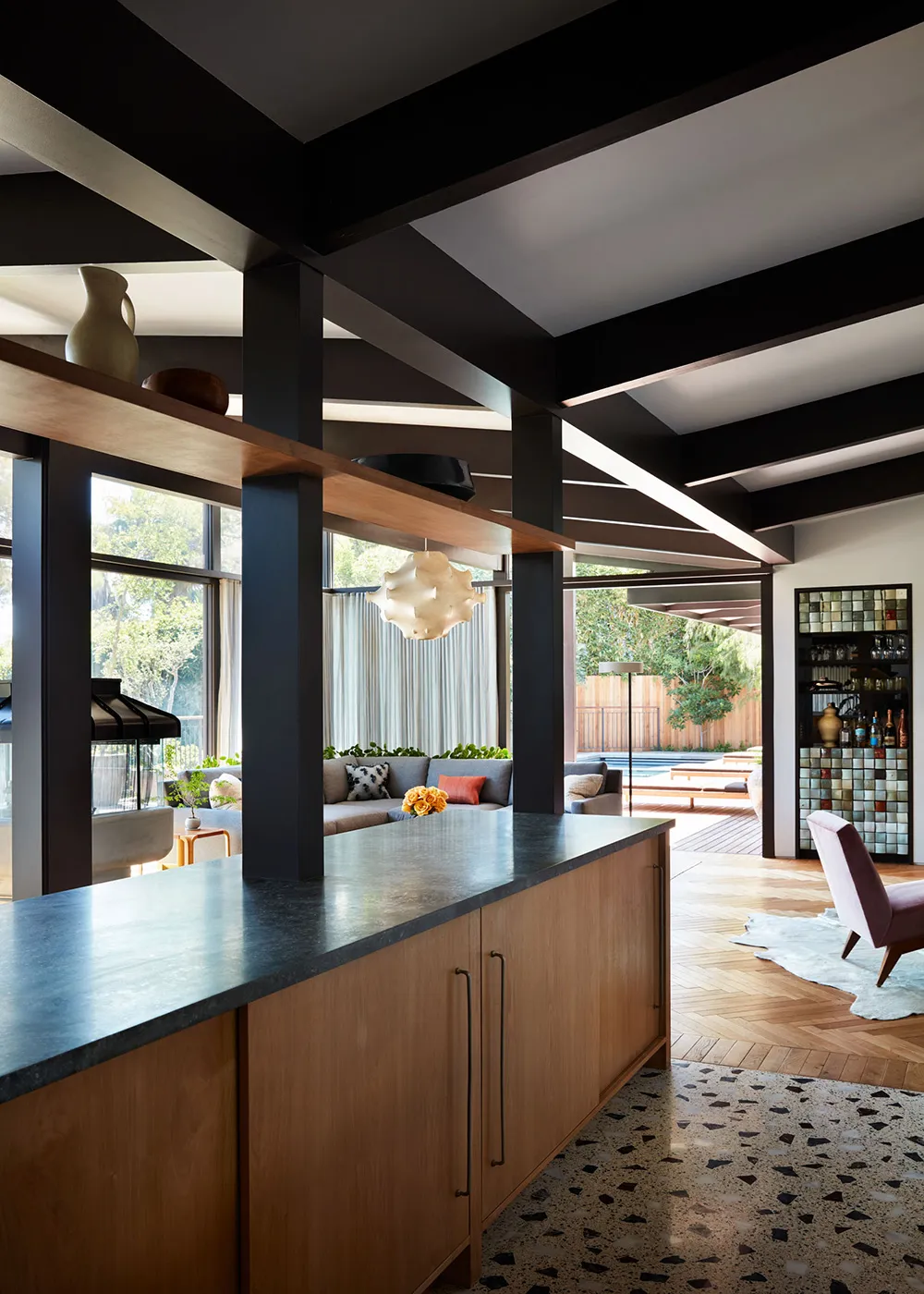 कैलिफोर्निया में मध्य-शताब्दी शैली में घरों का पुनर्निर्माण - Gallery image 12