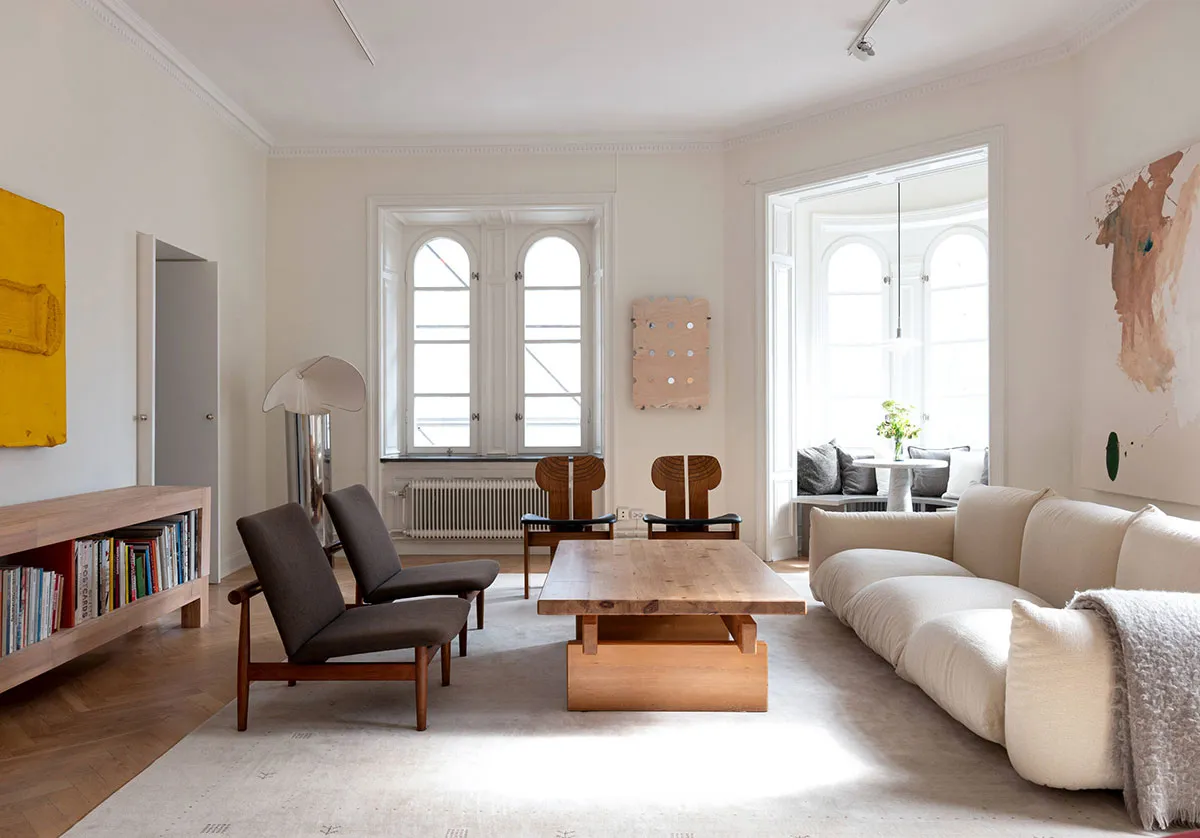 Designmöbel und modernes Kunst: Helle Wohnung in Stockholm - Gallery image 4