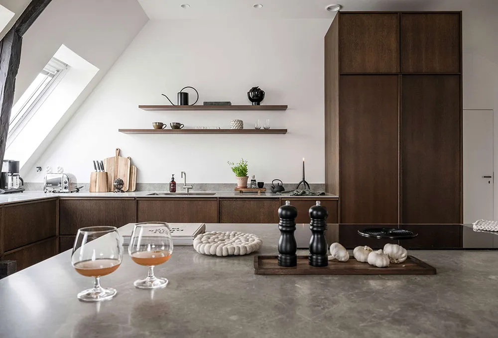 Японские мотивы в просторной мансардной квартире в Швеции - Gallery image 16