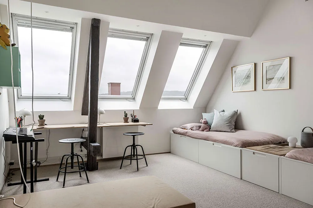 Японские мотивы в просторной мансардной квартире в Швеции - Gallery image 28