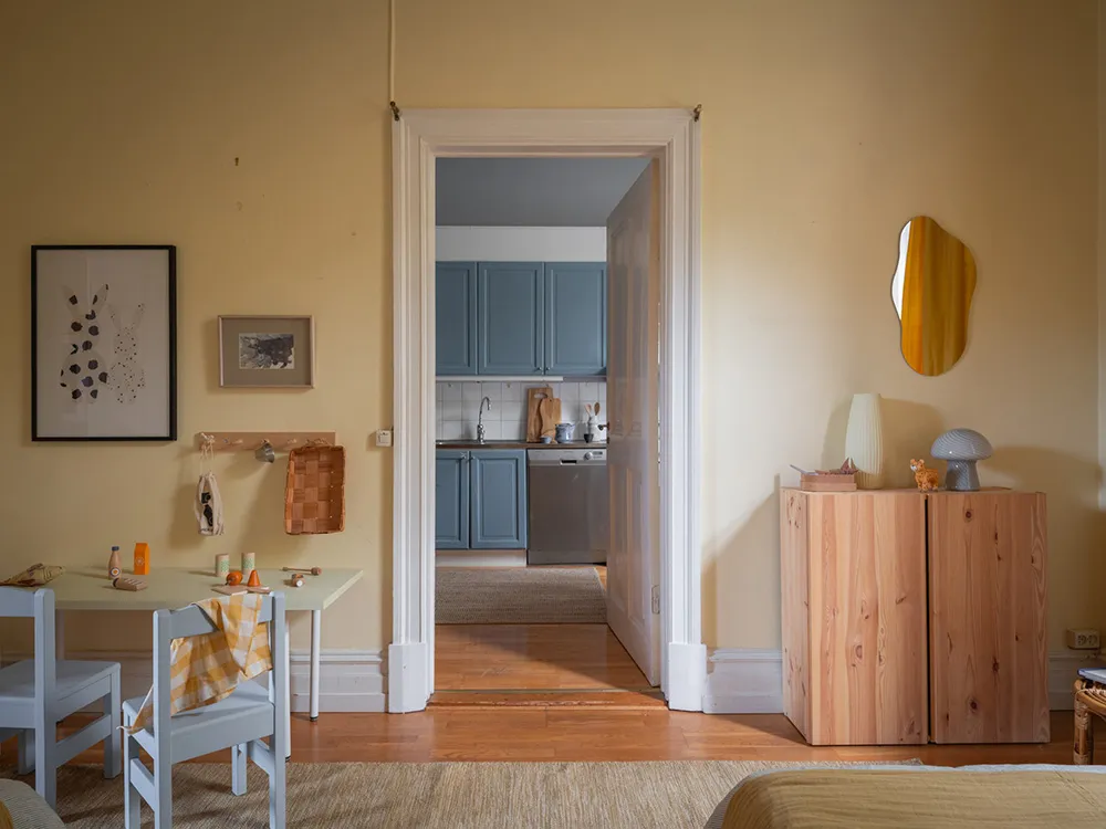 Rose et autres teintes douces dans la conception d'un appartement suédois (89 m²) - Gallery image 8