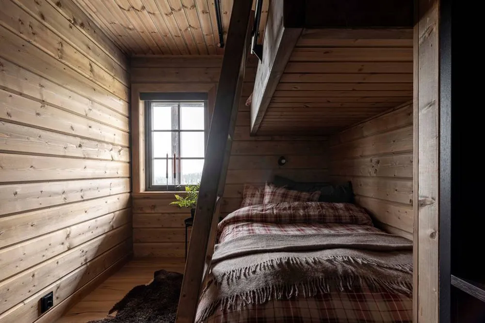 स्वीडन में स्थित एक आधुनिक शैली का घर, जिसमें काले रंग की फर्नीचर है (क्षेत्रफल: 102 वर्ग मीटर) - Gallery image 14