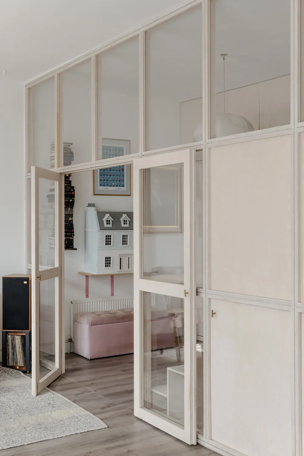 Loft lumineux dans un ancien bâtiment d'entrepôt à Londres (52 m²) - Gallery image 9