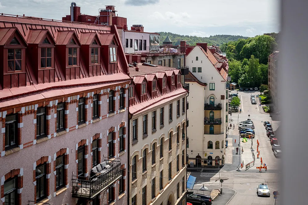 Murs bleus et meubles blancs : appartement à Göteborg (76 m²) - Gallery image 13